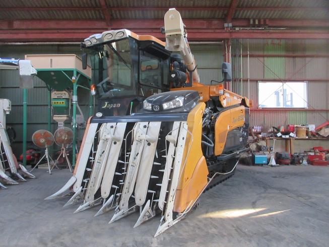 イセキ コンバイン 写真