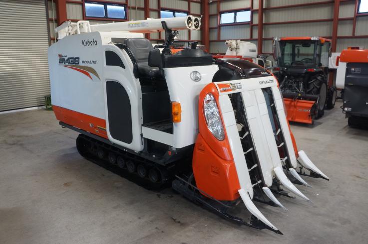 クボタ コンバイン 写真