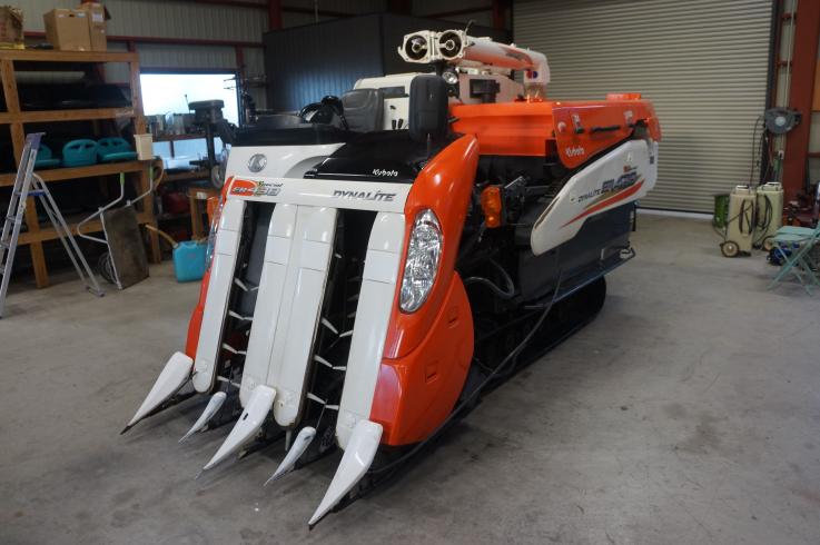 コンバイン ER438 写真３