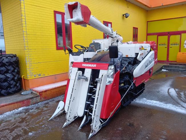 ヤンマー コンバイン 写真