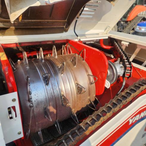 コンバイン CA125M 写真12