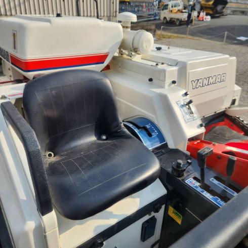 コンバイン CA125M 写真８