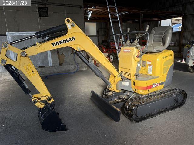 ヤンマー ミニユンボ 写真