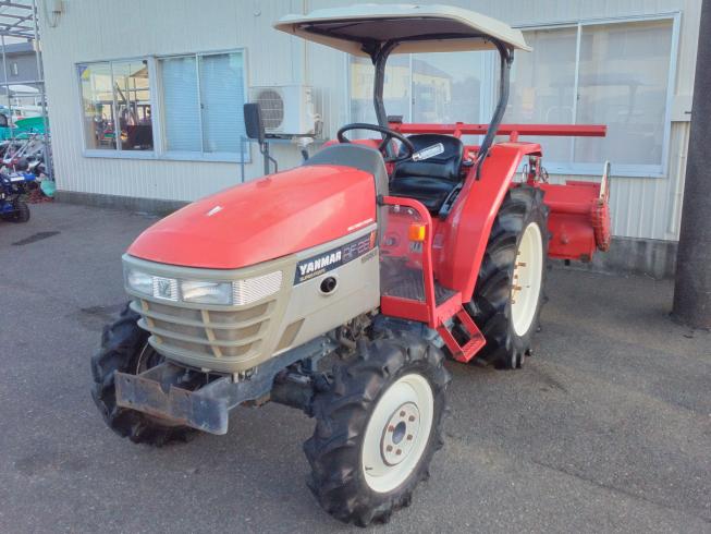 ヤンマー トラクター 写真