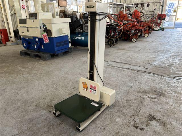 荷上機 LU-203 写真２