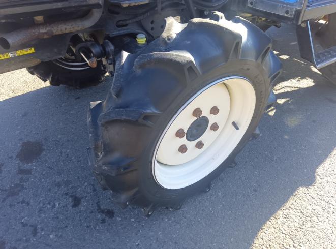 トラクター EF224 写真２