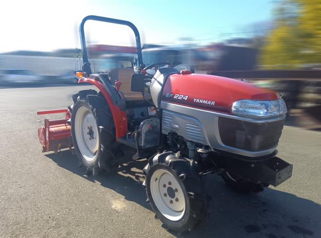 ヤンマー トラクター 写真