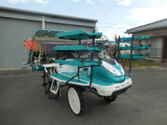 クボタ 田植機 写真