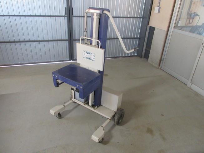 リフター ELB-101 写真２