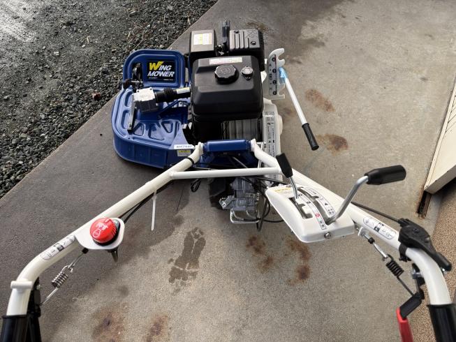 草刈機 WM746F 写真８