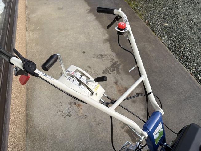 草刈機 WM746F 写真５