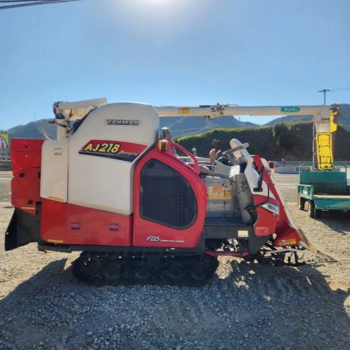 コンバイン AJ218G 写真４