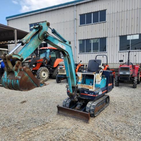 クボタ バックホー 写真