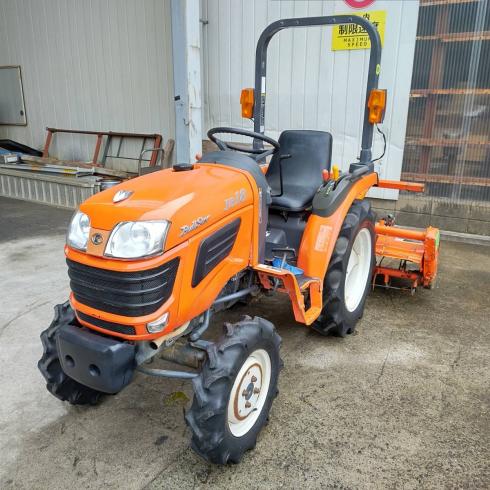 クボタ トラクター 写真