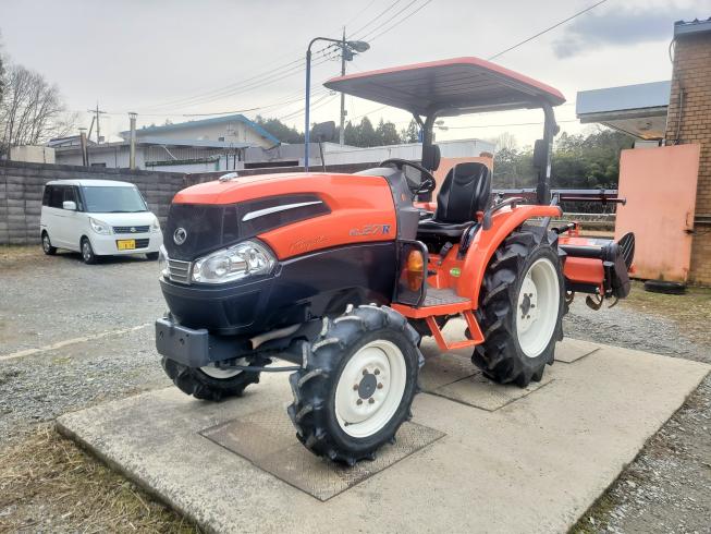 クボタ トラクター 写真