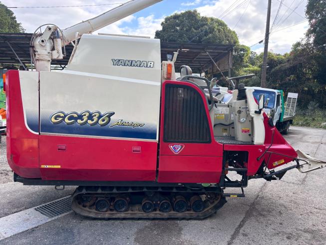 コンバイン GC336 写真２