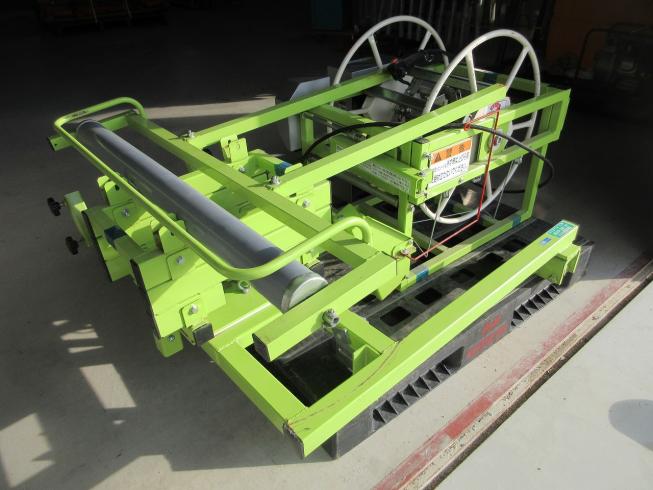 マルチ巻取機 MHS310ET 写真６