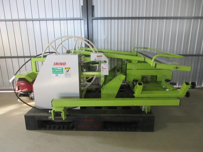 岡山農栄社 マルチ巻取機 写真