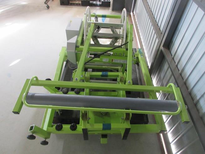 マルチ巻取機 MHS310ET 写真５