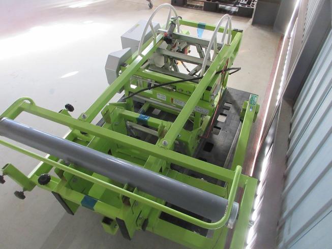 マルチ巻取機 MHS310ET 写真７