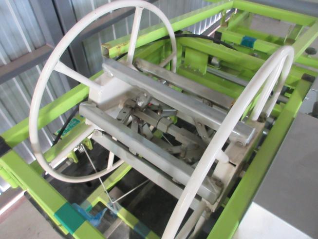 マルチ巻取機 MHS310ET 写真８