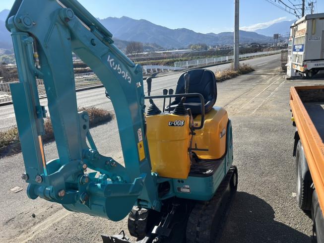クボタ バックホー 写真