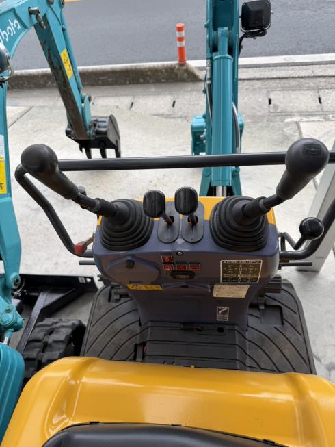 バックホー U-008 写真４