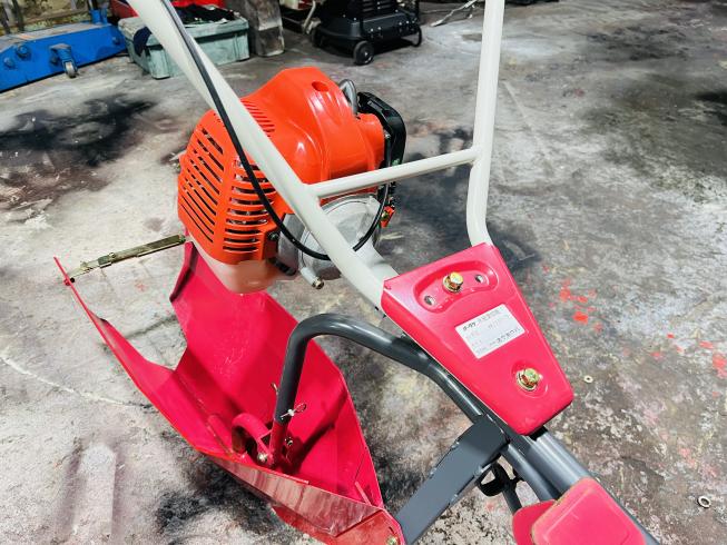 溝切機 KF22 写真８