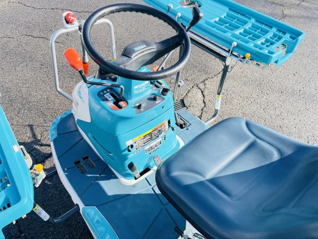 田植機 SPU450P-R 写真７