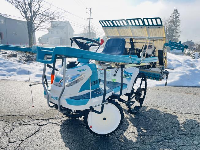 クボタ 田植機 写真
