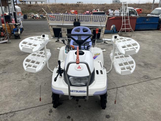 三菱 田植機 写真