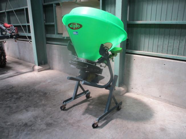 ブロードキャスター MM307 写真２