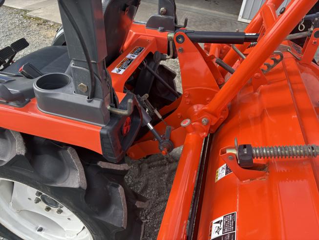 トラクター JB16 写真４