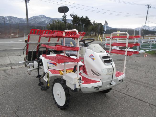 ヤンマー 田植機 写真