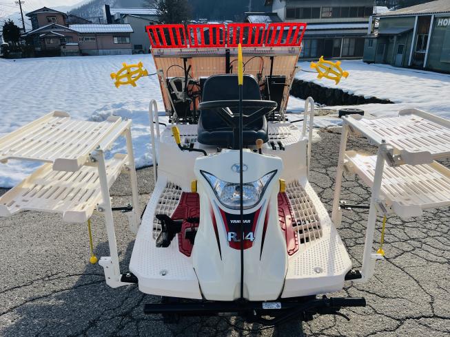 田植機 RJ4 写真３