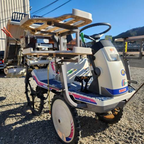 イセキ 田植機 写真