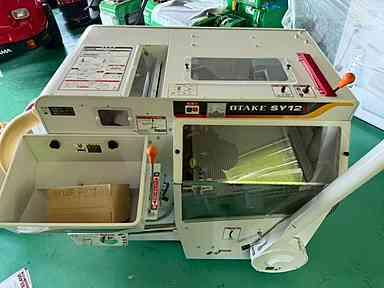 籾摺機 SY12R-2SM (実演機） 写真６