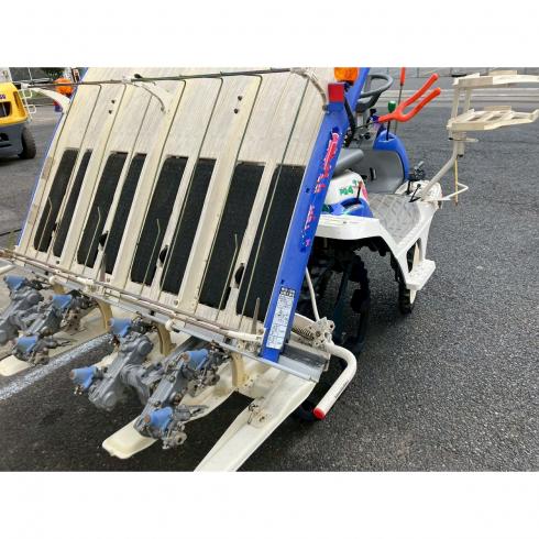 田植機 PQ4-DUH 写真３