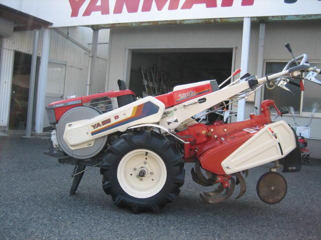 ヤンマー 耕運機 写真