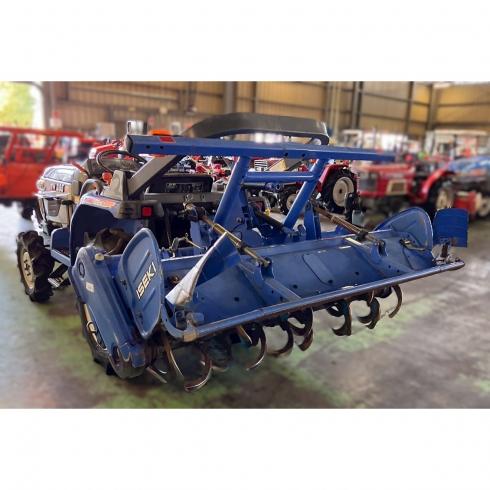 トラクター TH235 写真３