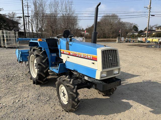 トラクター MT1801D 写真５