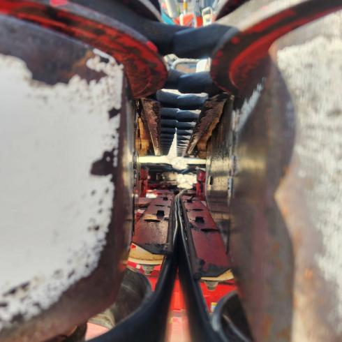 芋つる処理機 RF80 写真12