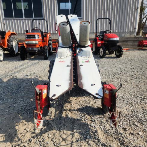 芋つる処理機 RF80 写真２