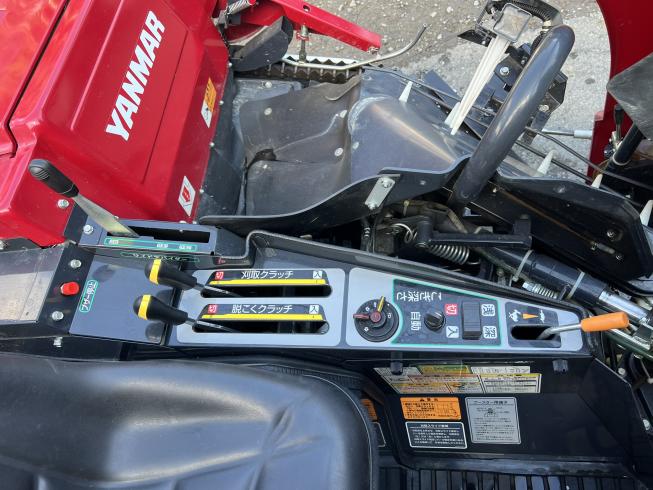 コンバイン YH211 写真８