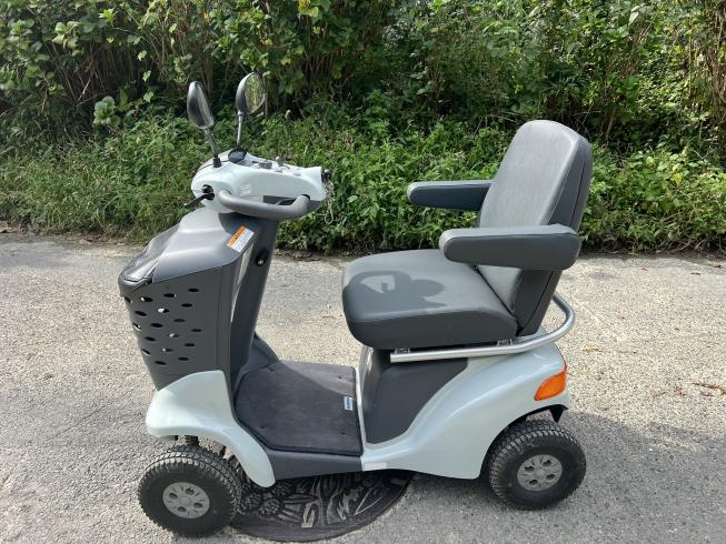 セニアカー ET4D9 写真６