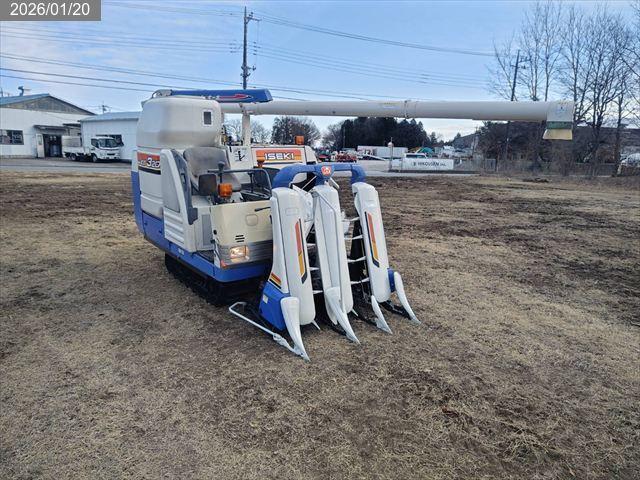 イセキ コンバイン 写真