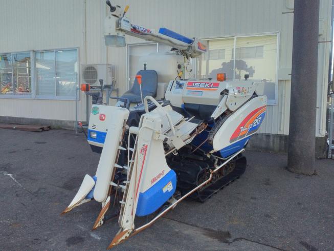 イセキ コンバイン 写真