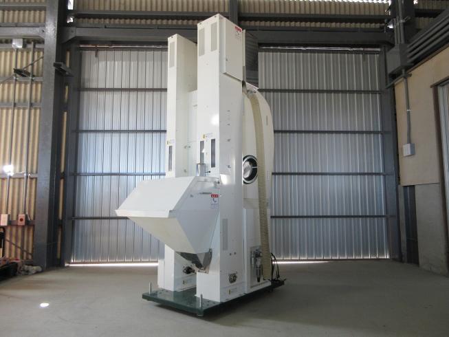 色彩選別機 SCS-32S 写真５