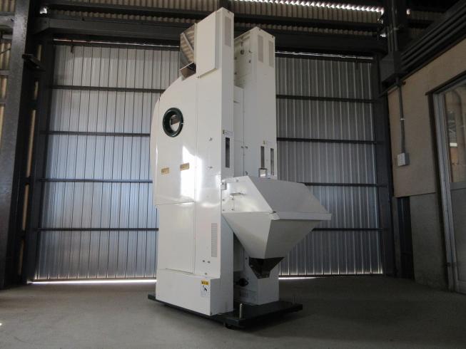 色彩選別機 SCS-32S 写真６