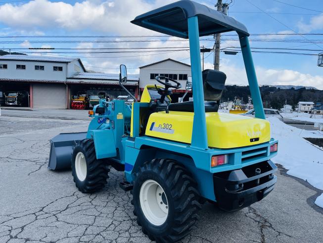 ホイールローダー FL302 写真３
